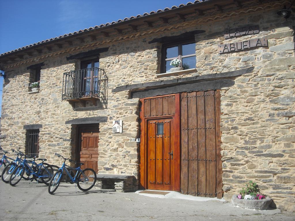 Gasthaus Casa Abuela ★★★ Grisuela Exterior foto